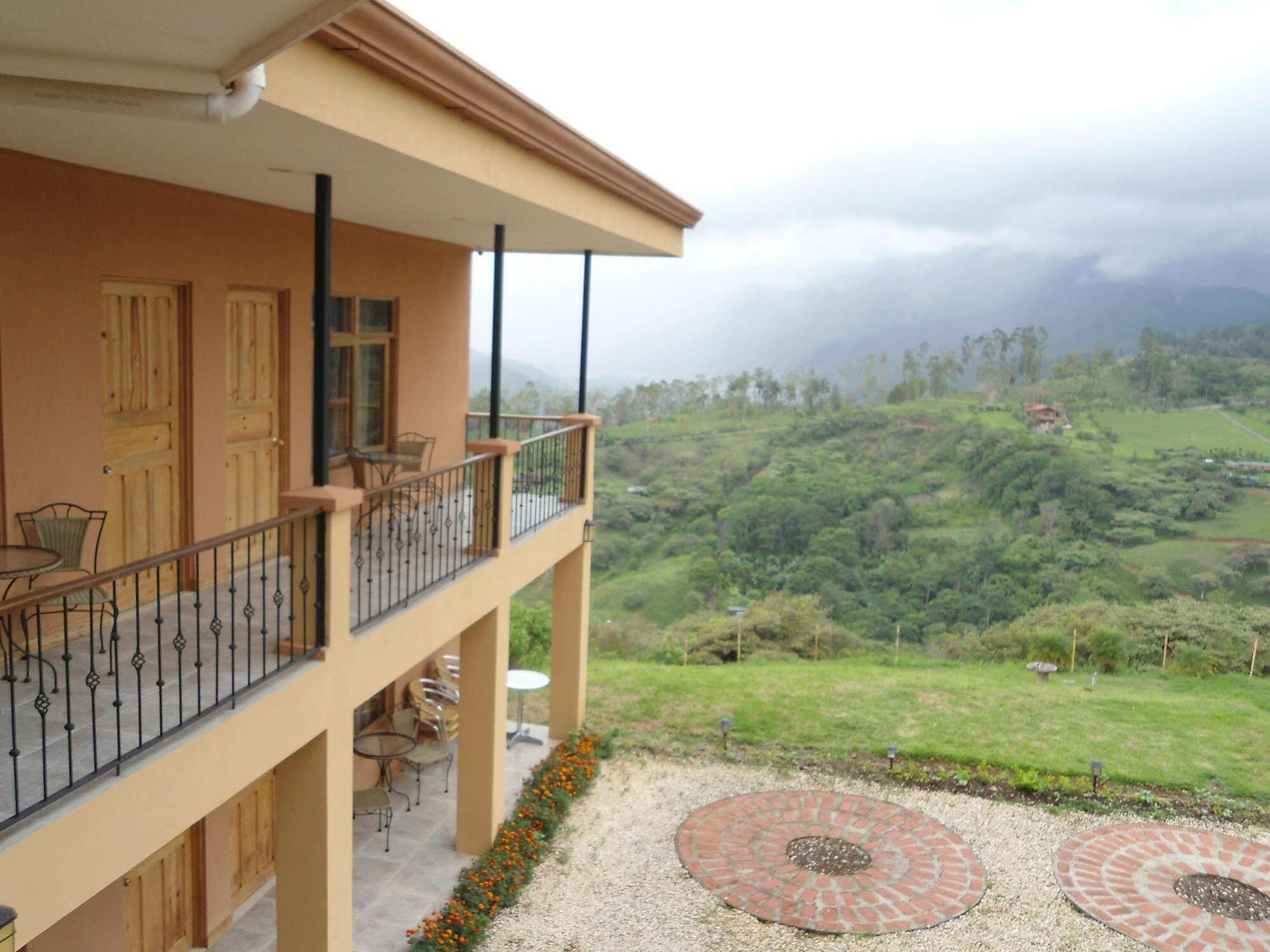 Paraiso Orocay Lodge Exterior foto